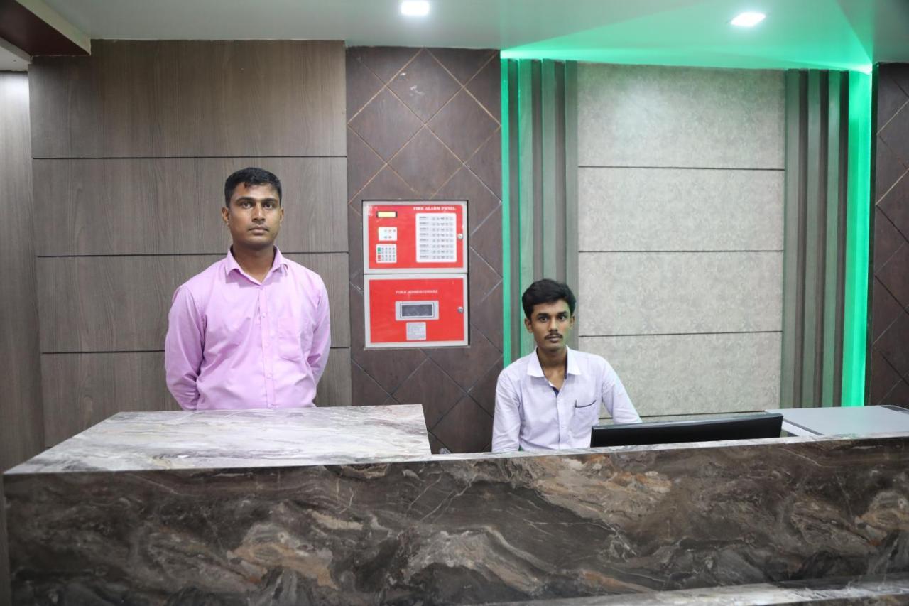 Hotel Nandini Baharampur Ngoại thất bức ảnh