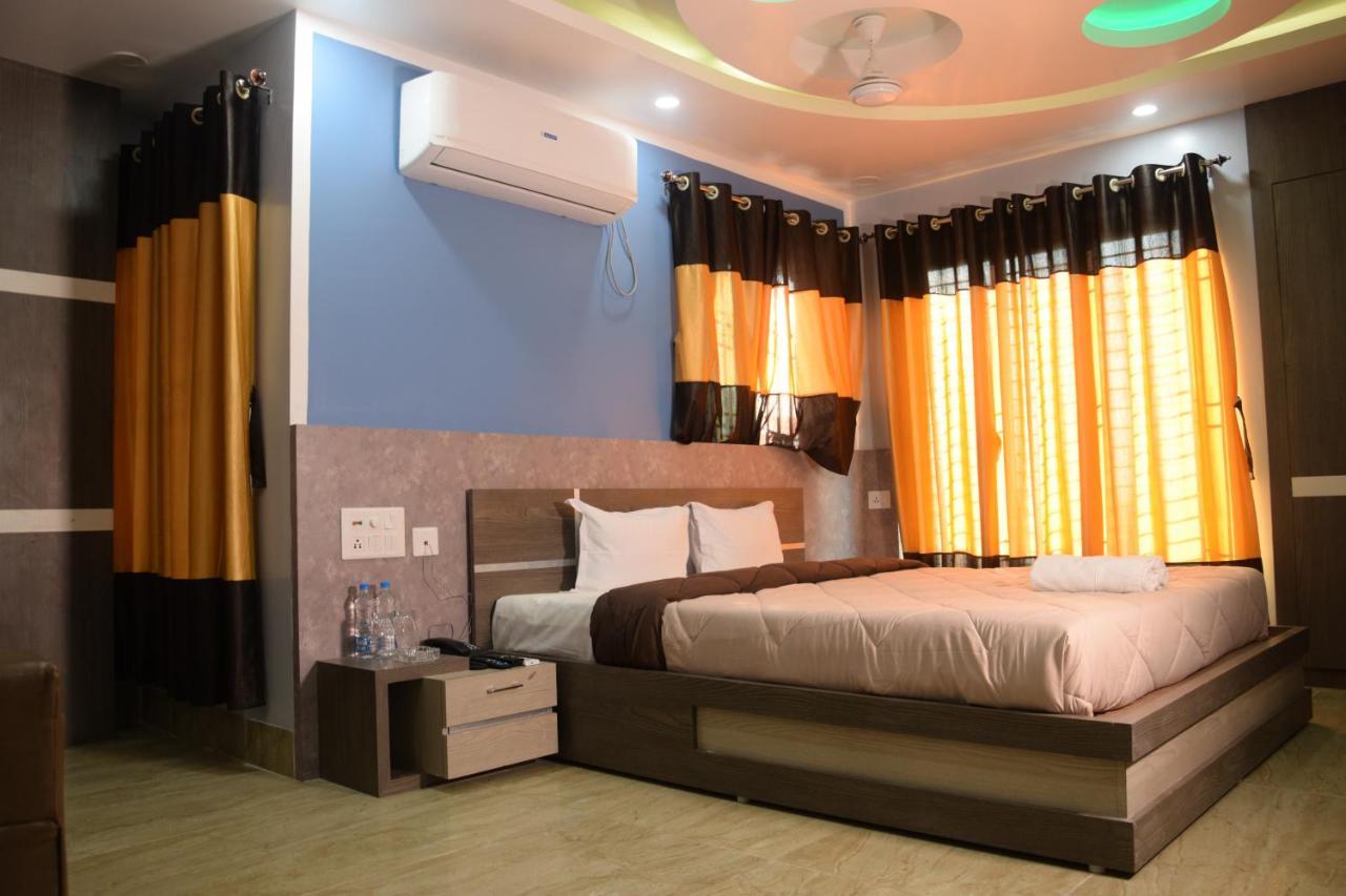 Hotel Nandini Baharampur Ngoại thất bức ảnh
